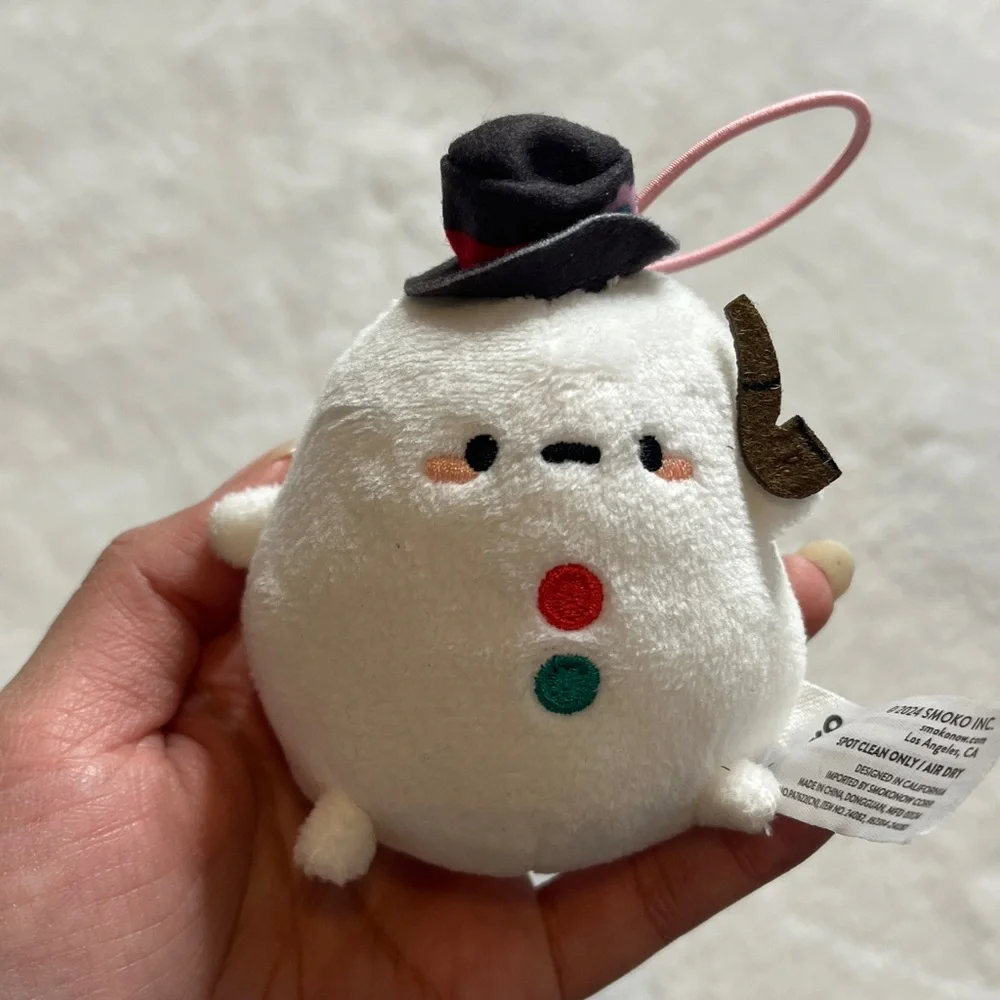 Smoko White snowman with smokeePlush Keychain with Hat - Picture 3 of 9